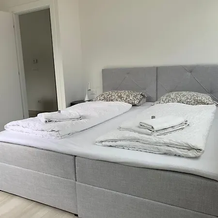 Alps Viktory Apartamento